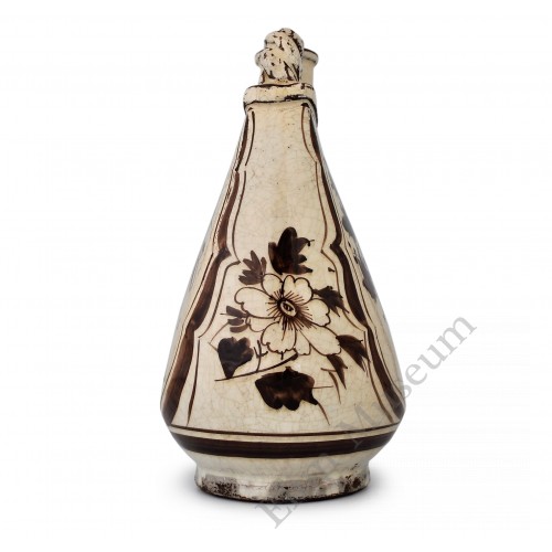 1376 A Song Cizhou-Ware flask with peony & boy 